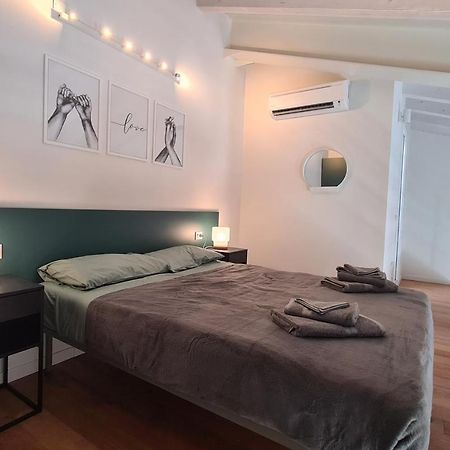 Porta Nuova - Casa Vacanze Ai Mille - 5 Бергамо Екстериор снимка